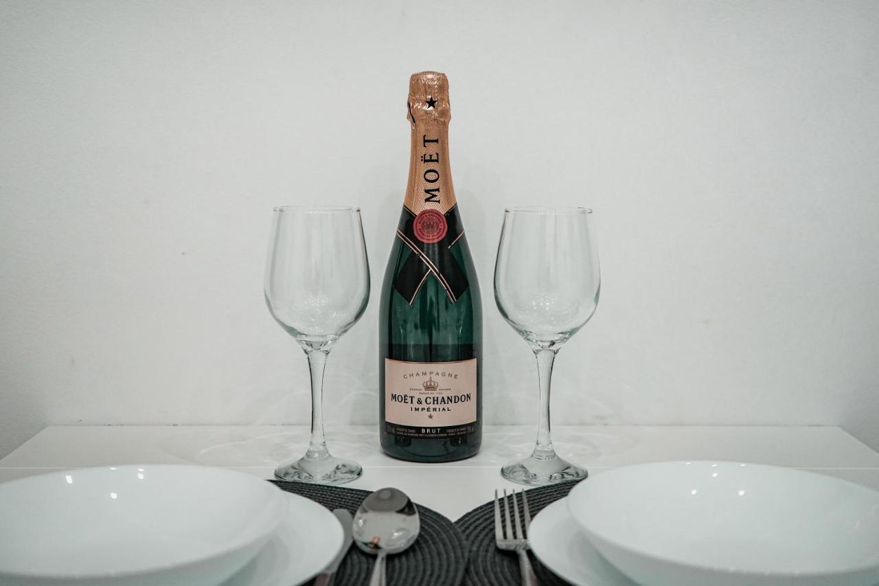 Luxury Pearl Residence Budapest Esterno foto