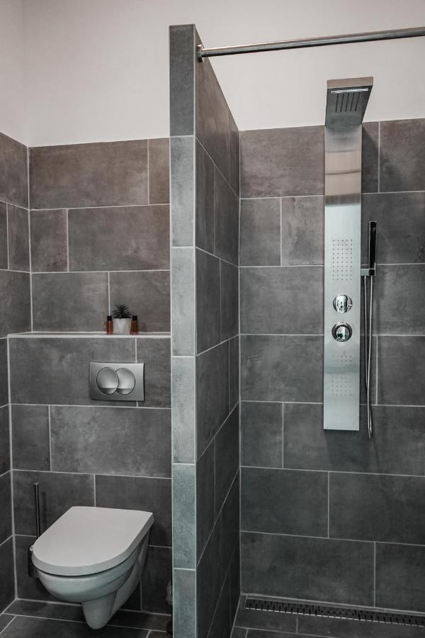 Luxury Pearl Residence Budapest Esterno foto